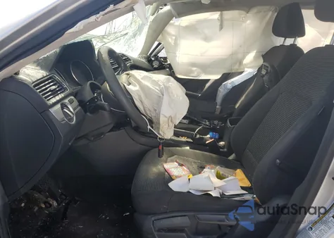 2016 Volkswagen Passat S из США, поврежденный, VIN 1VWAT7A37GC053989